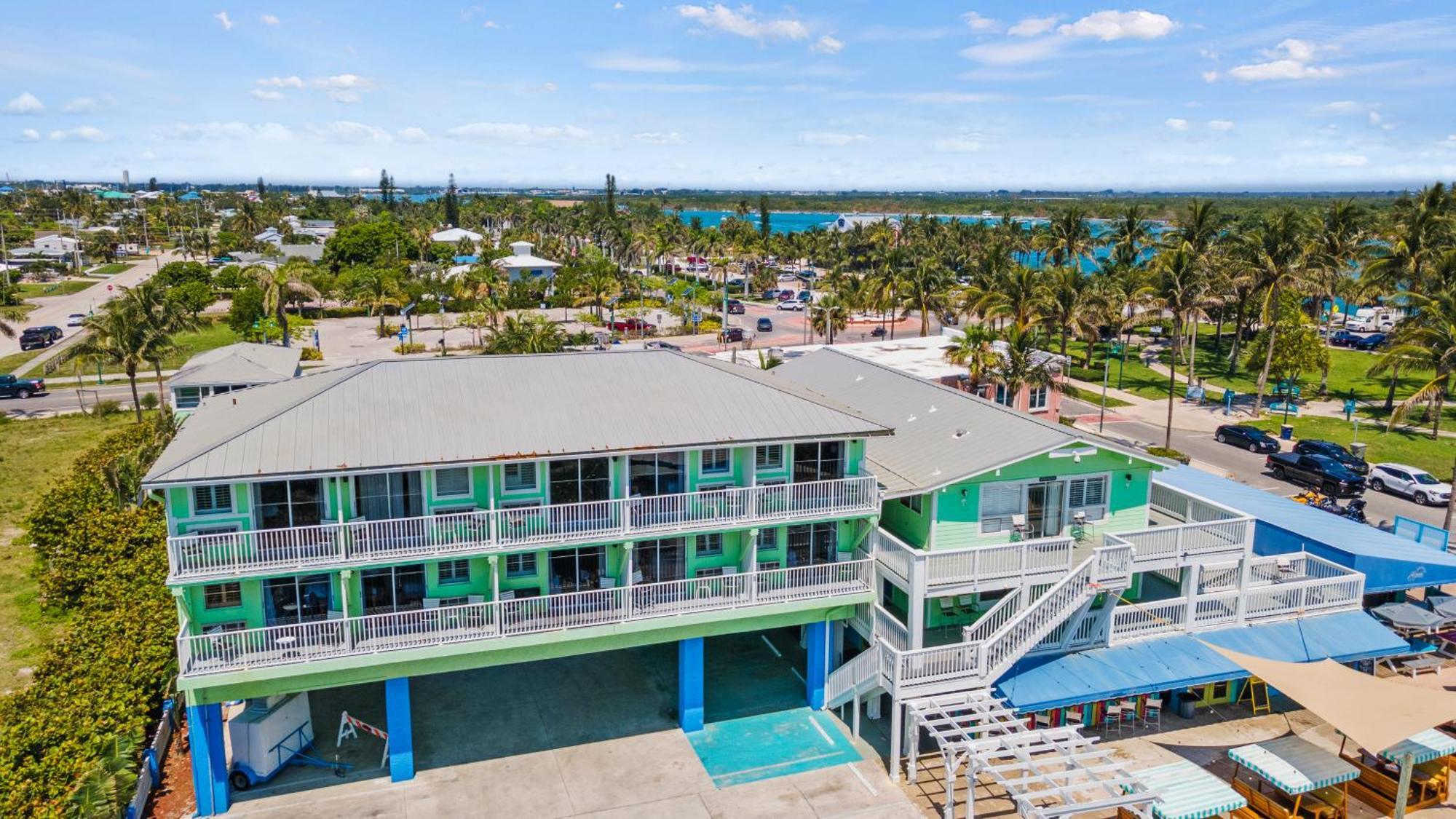 Partial Ocean View Hotel Room- King Bed #1 Fort Pierce Exteriér fotografie