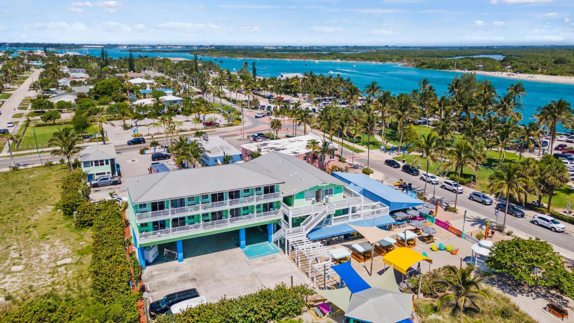 Partial Ocean View Hotel Room- King Bed #1 Fort Pierce Exteriér fotografie